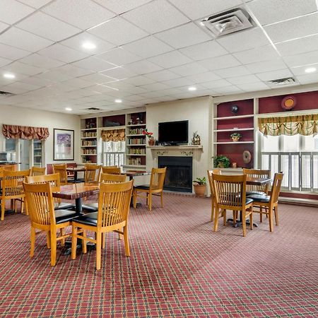 Econo Lodge - Perry National Fair Ground Area Kültér fotó